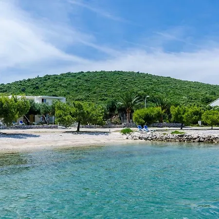 Apartman Apartments By The Sea Drace, Peljesac - 4550 *